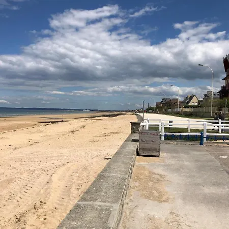 La Maison Des Phares