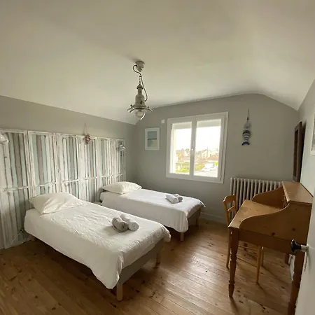 펜션 La Maison Des Phares 라이온쉬르메르