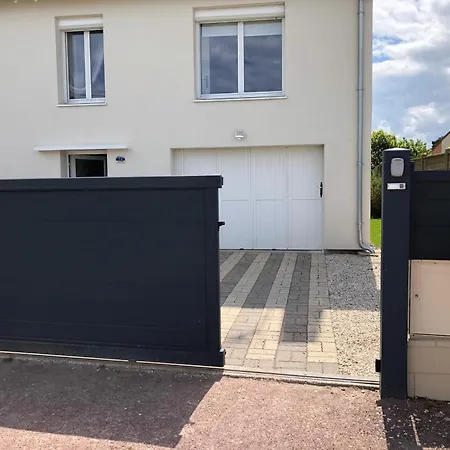 La Maison Des Phares Lion-sur-Mer