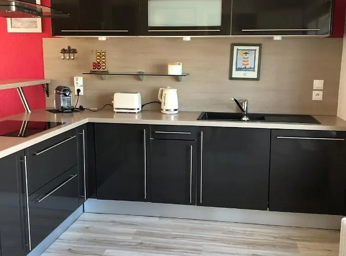 La Maison Des Phares Lion-sur-Mer